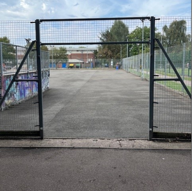image of the entrance to an outdoor skate park
